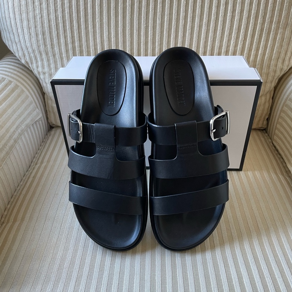 Steve Madden Black Buckle Slide Sandals